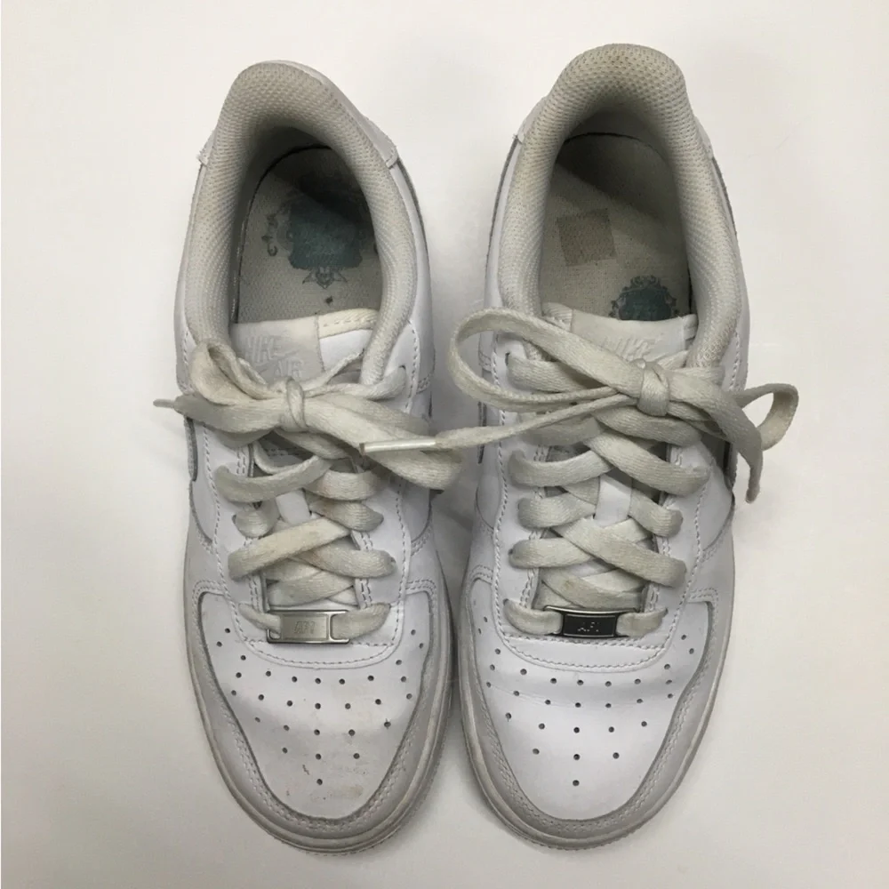 Nike size 5y